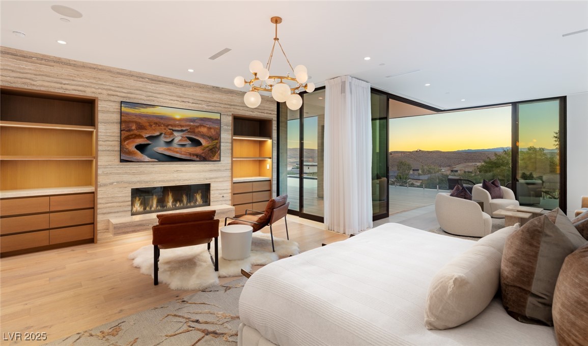 4929 Summit Overlook Drive