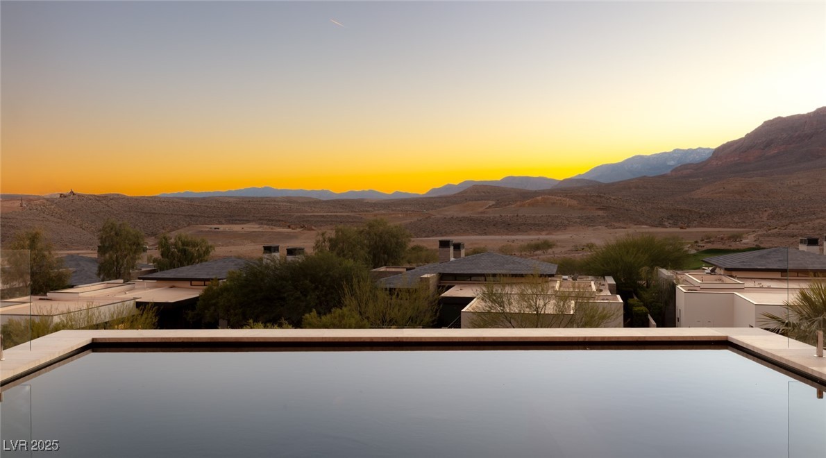 4929 Summit Overlook Drive