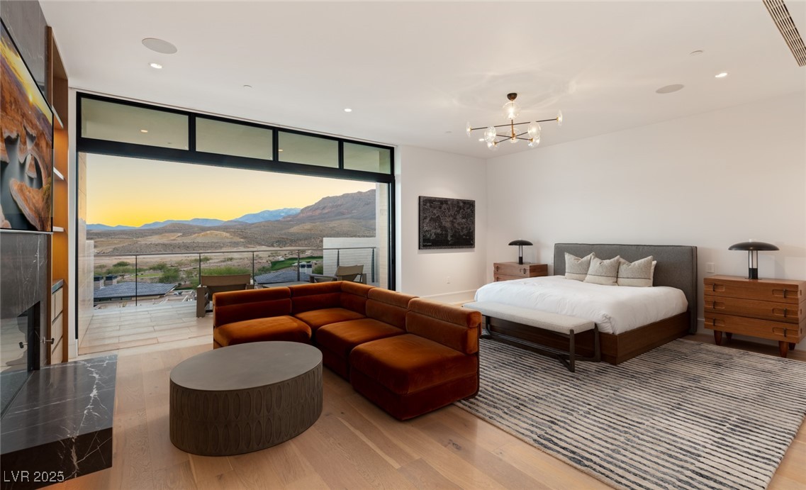 4929 Summit Overlook Drive