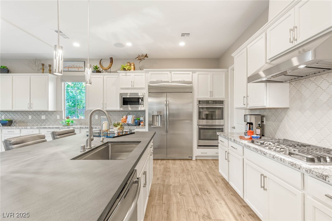 11394 Villa Bellagio Drive