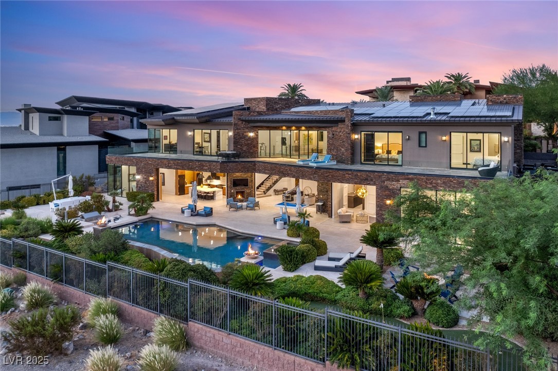 569 Lairmont Place