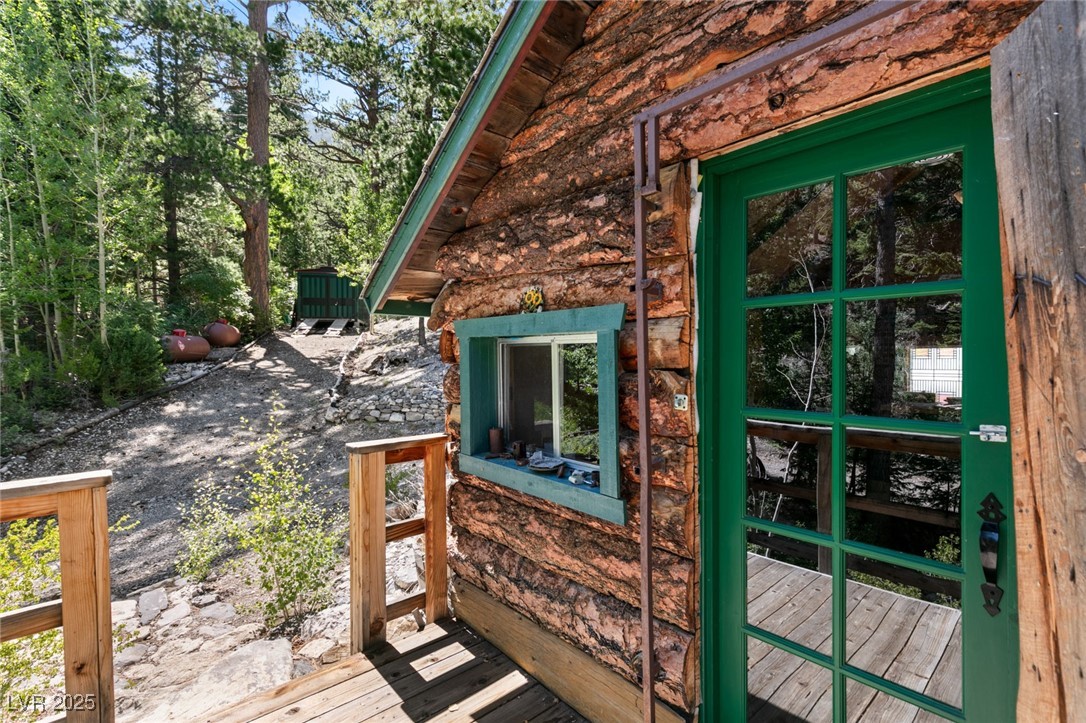 4085 Cougar Ridge Trail
