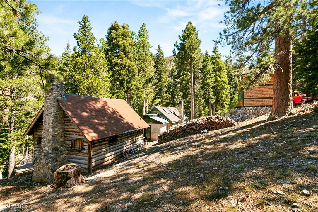 4085 Cougar Ridge Trail
