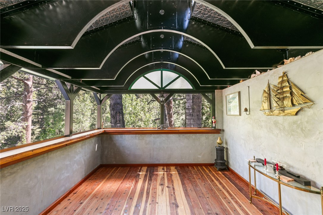 4075 Cougar Ridge Trail