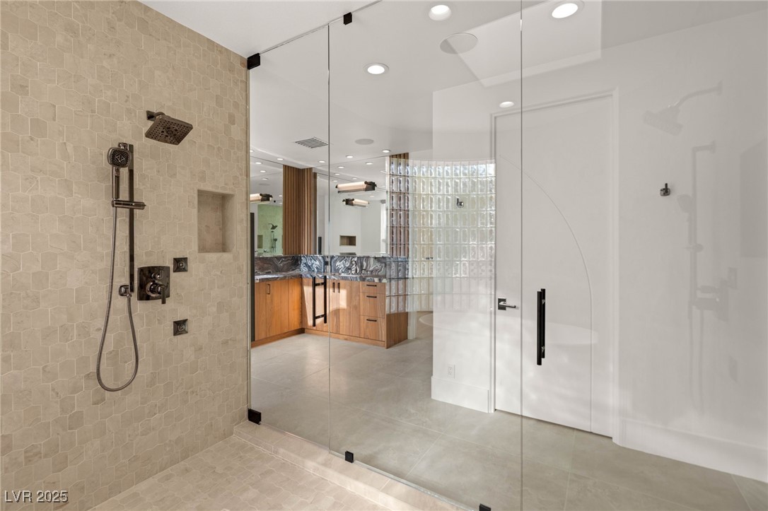 1109 Pine Island Court