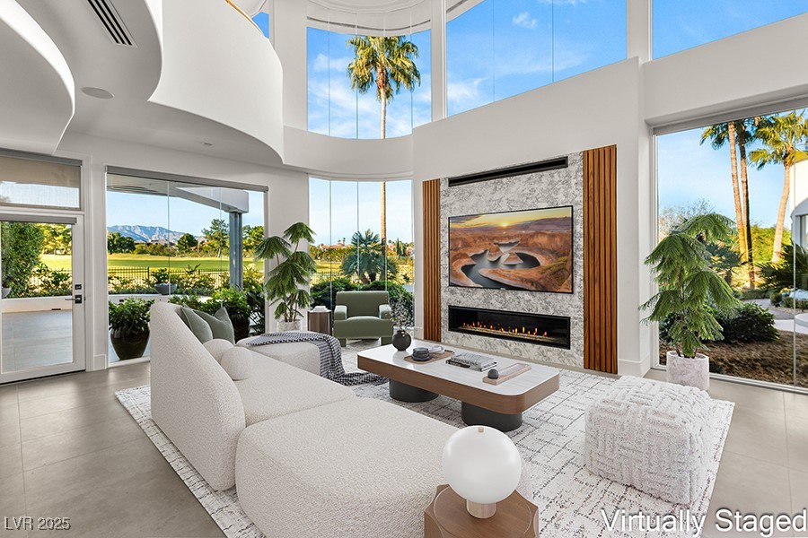 1109 Pine Island Court