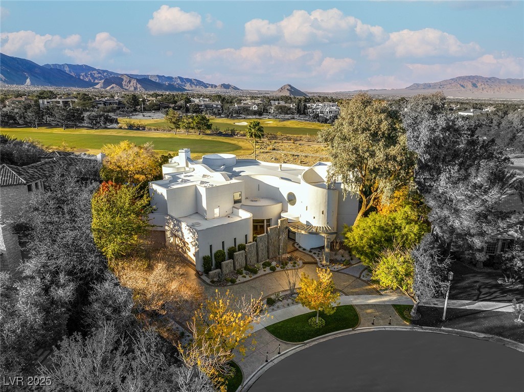 1109 Pine Island Court