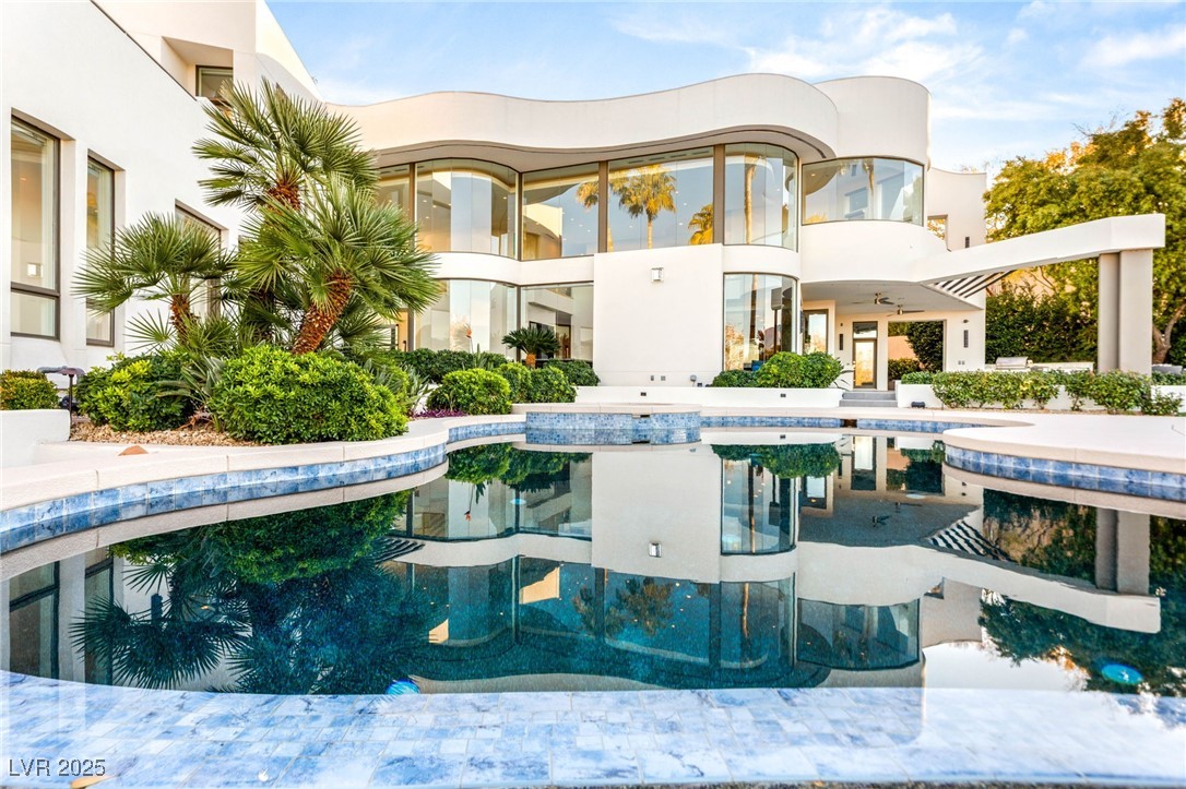 1109 Pine Island Court