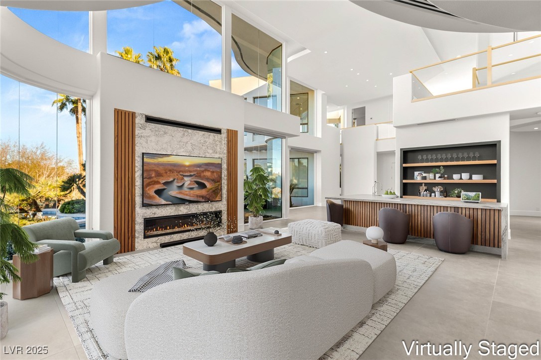 1109 Pine Island Court