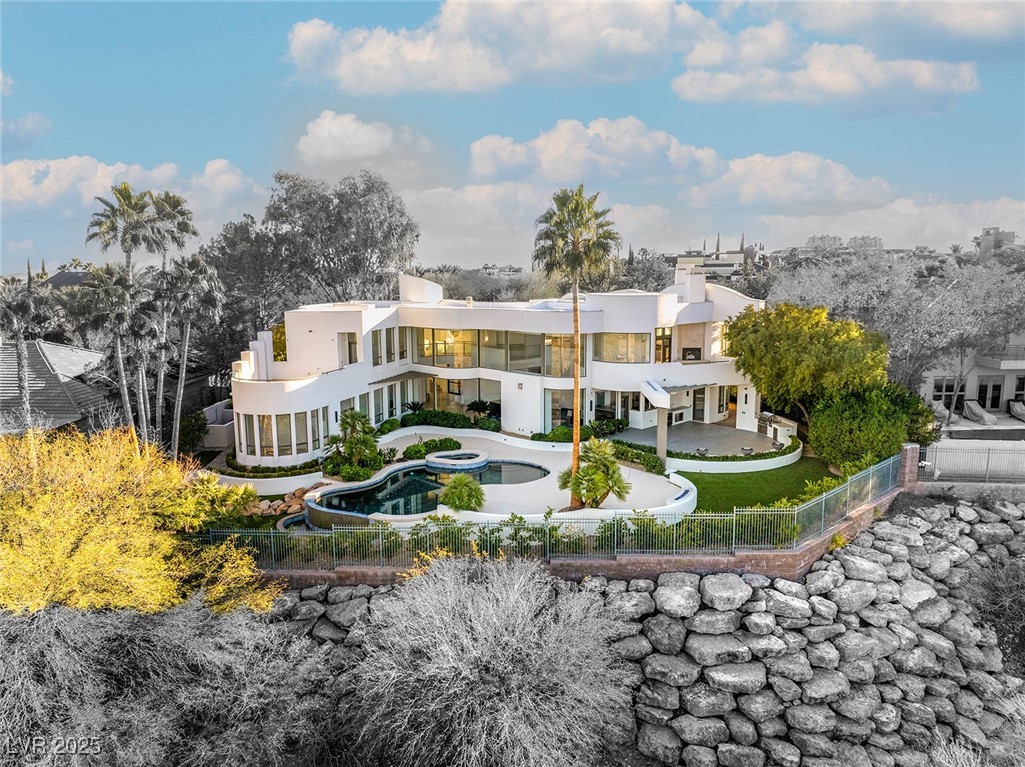 1109 Pine Island Court