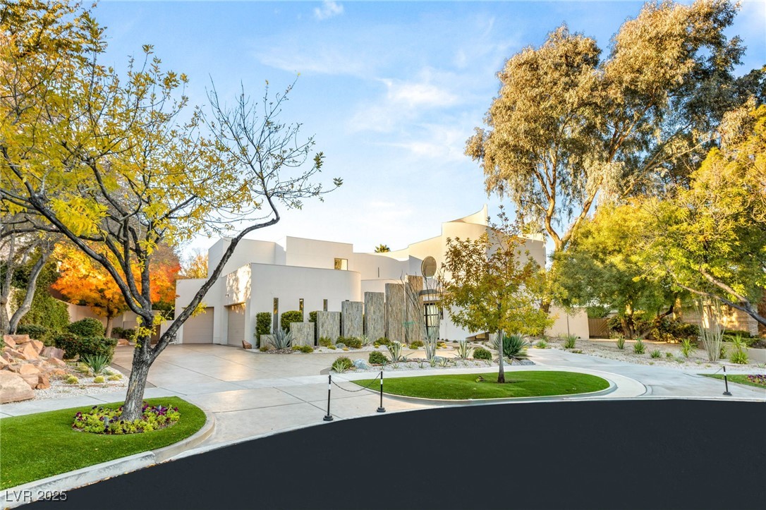 1109 Pine Island Court