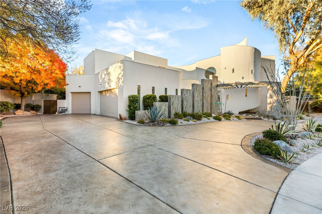 1109 Pine Island Court