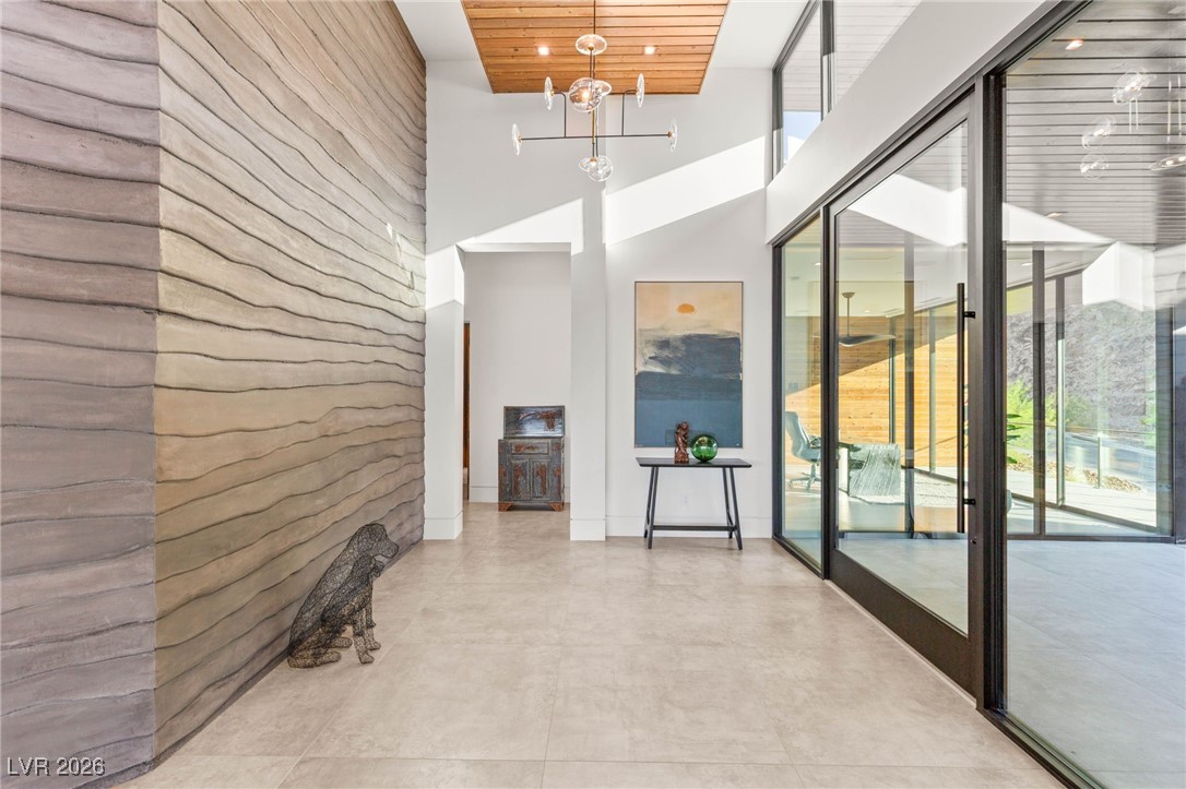 6 Hidden Heights Court