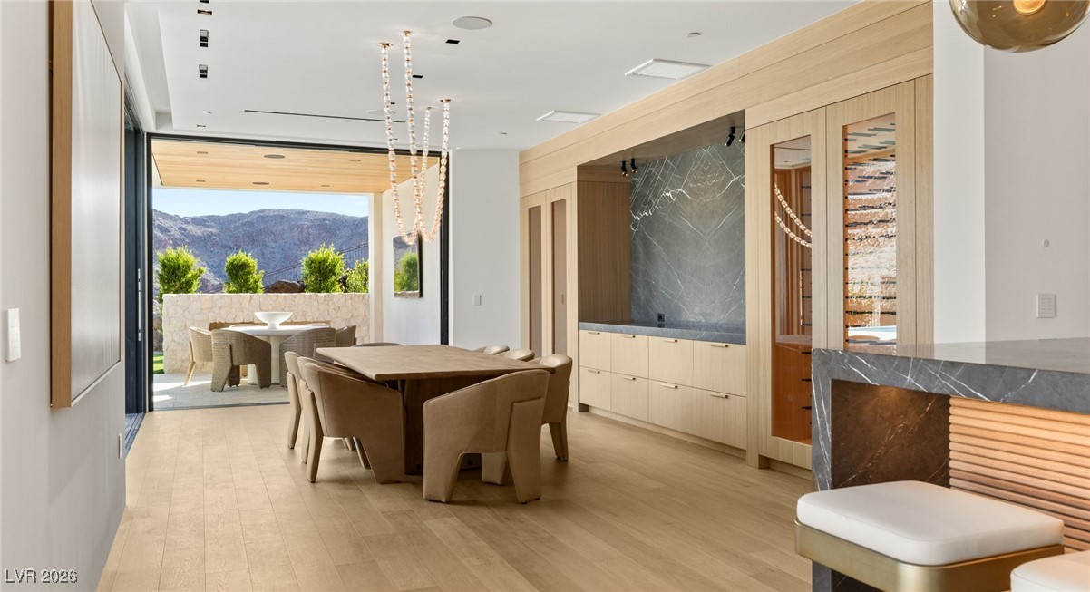 23 Sanctuary Peak Court