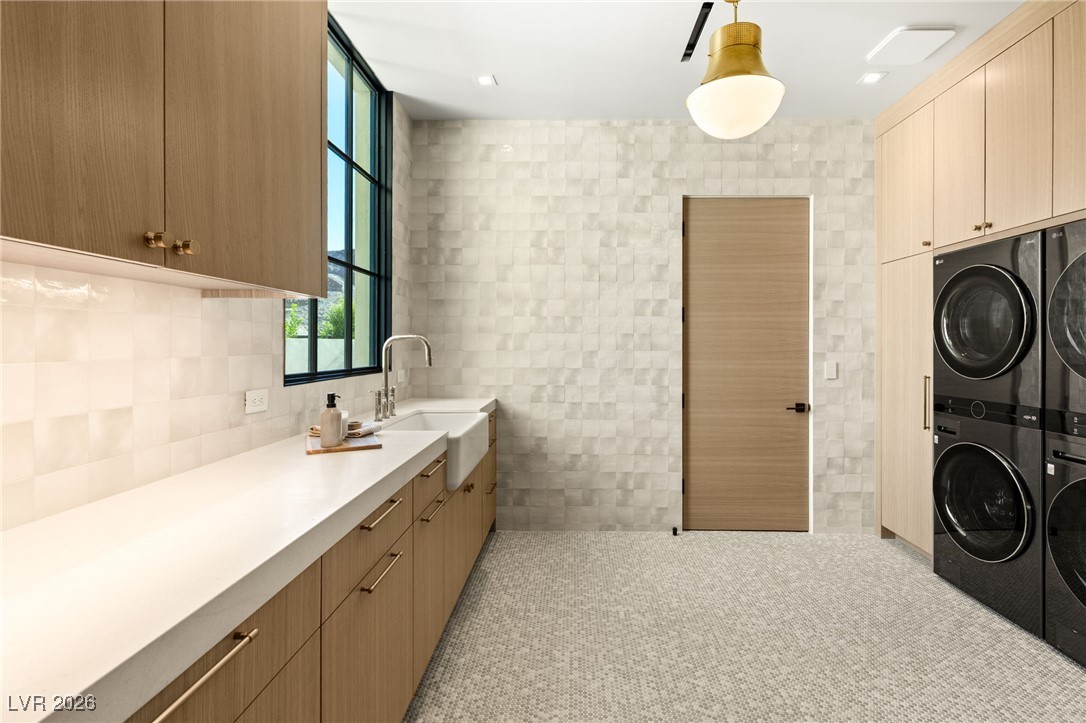 23 Sanctuary Peak Court