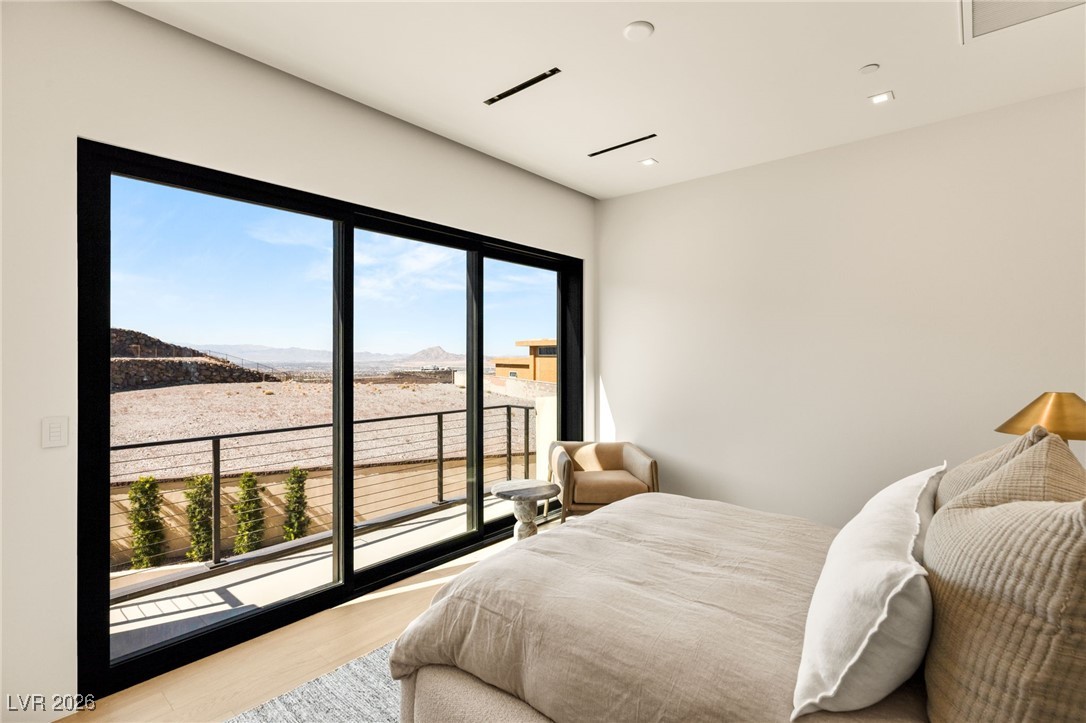 23 Sanctuary Peak Court