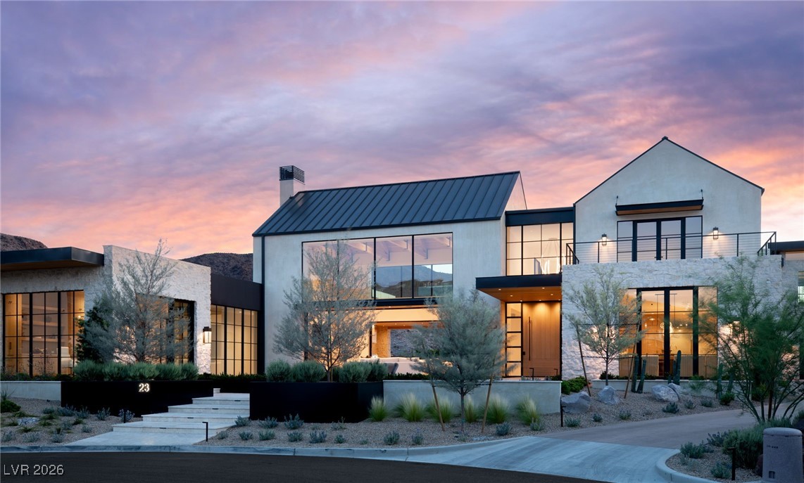 23 Sanctuary Peak Court