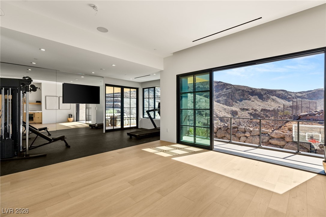 23 Sanctuary Peak Court