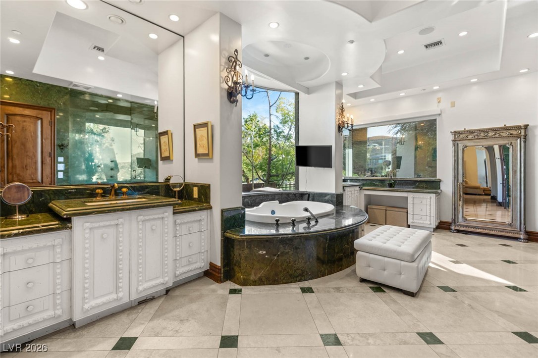 1513 Foothills Village Drive