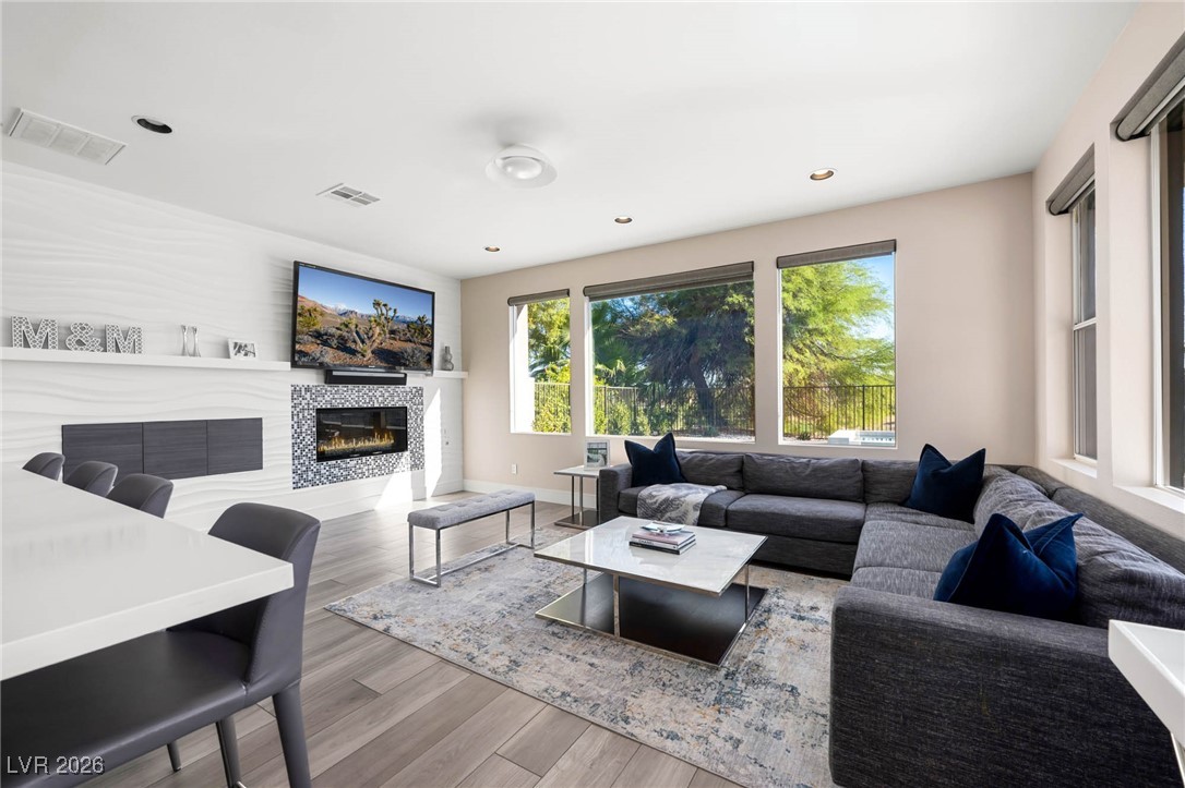 11247 Winter Cottage Place