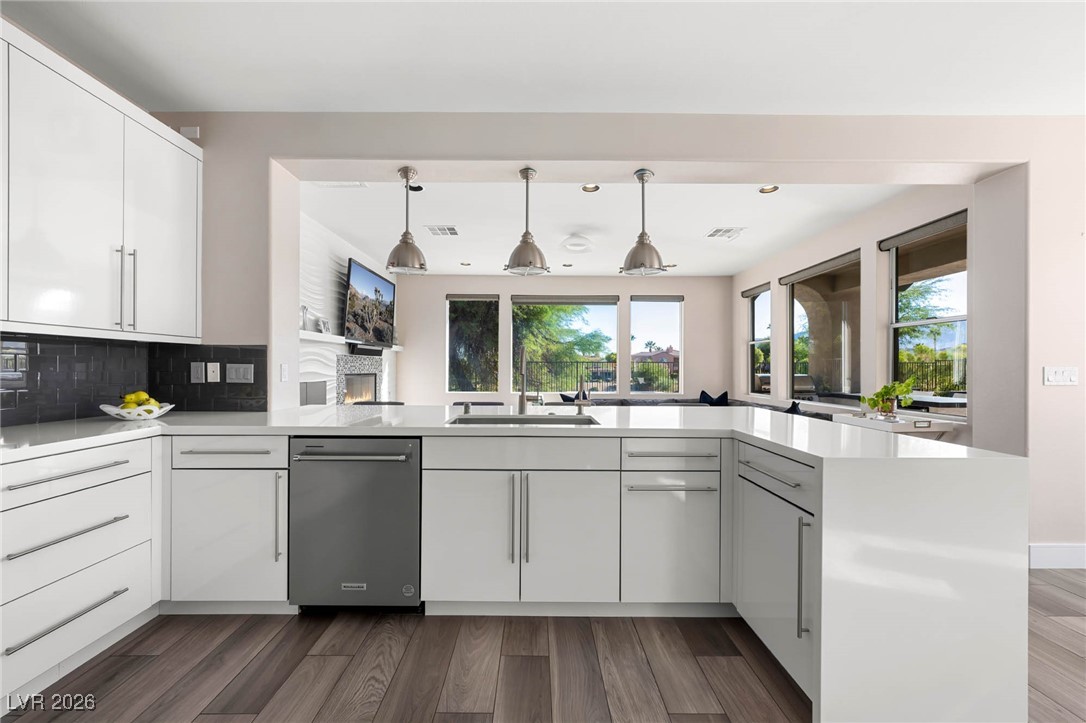 11247 Winter Cottage Place