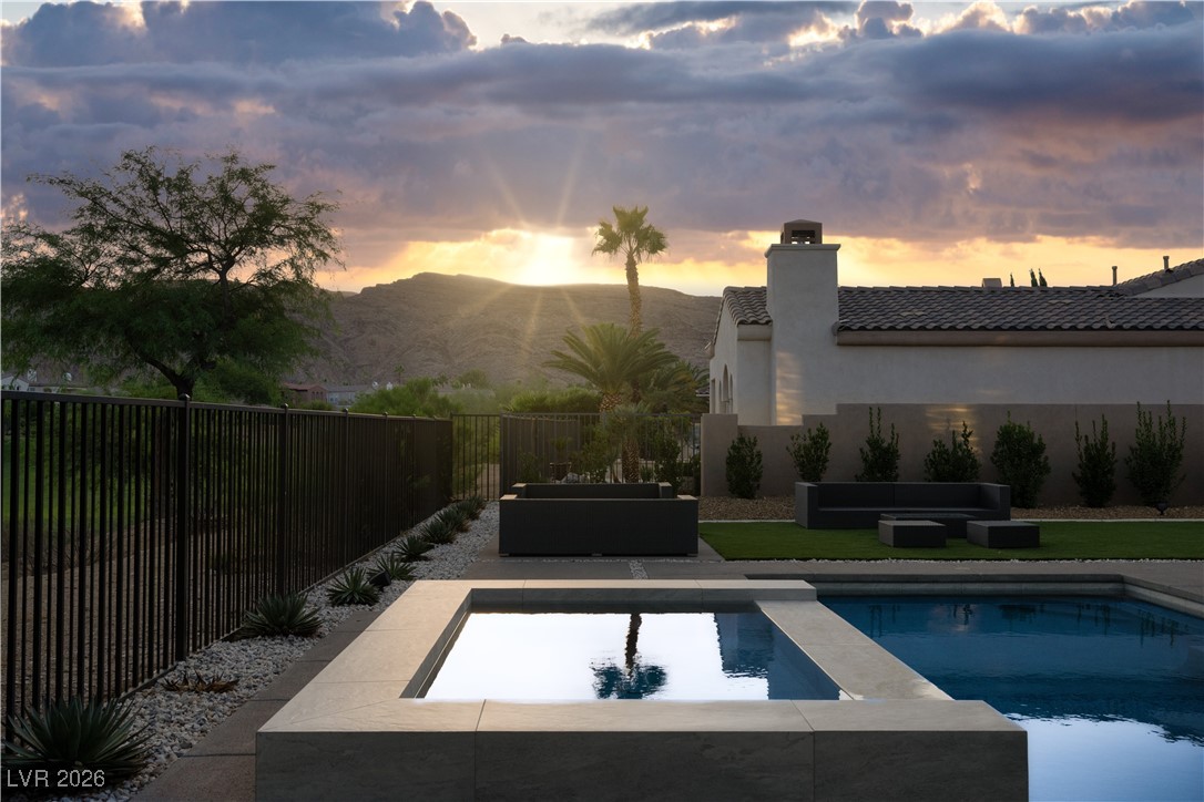 11247 Winter Cottage Place