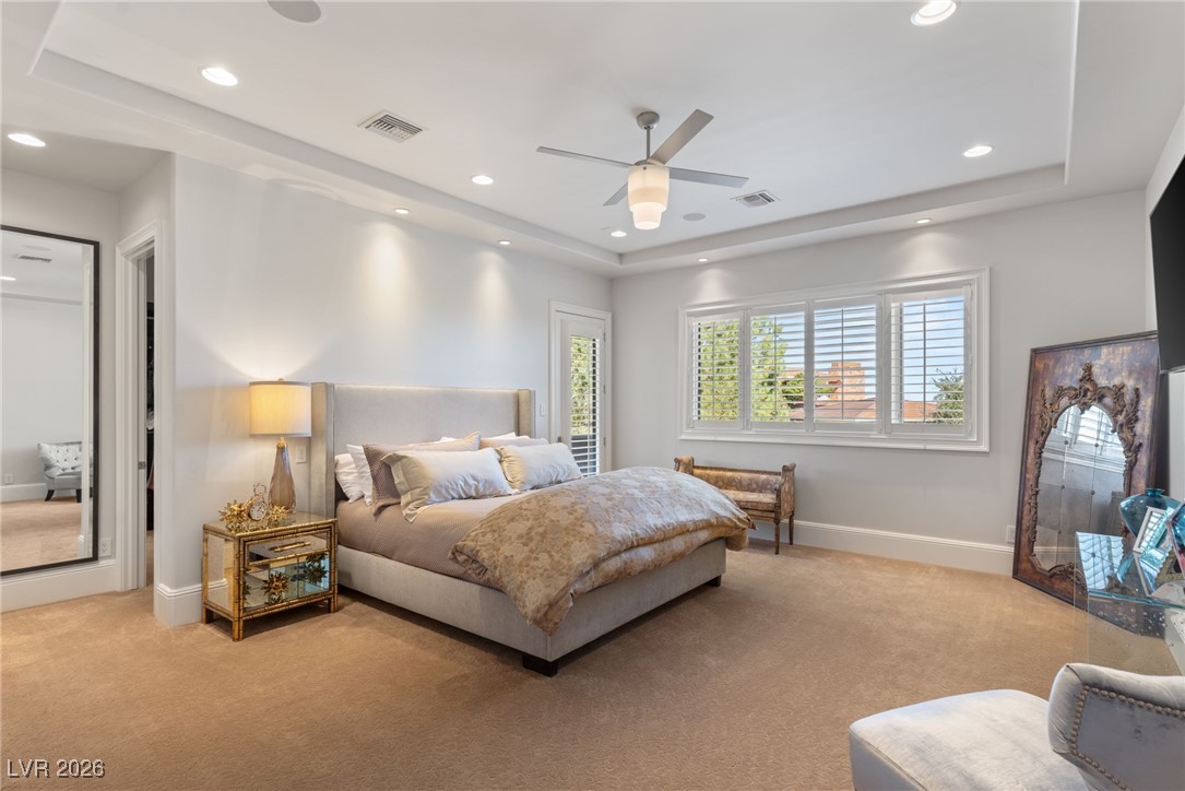 11 Misty Peaks Court