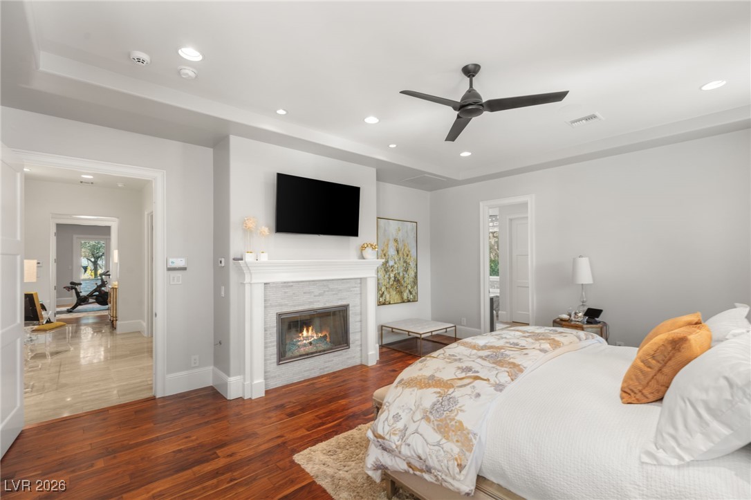 11 Misty Peaks Court