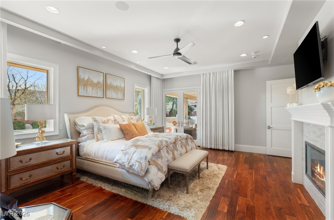 11 Misty Peaks Court