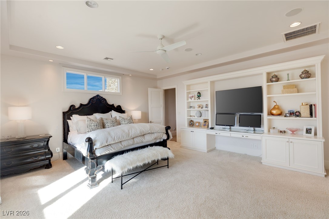 11 Misty Peaks Court