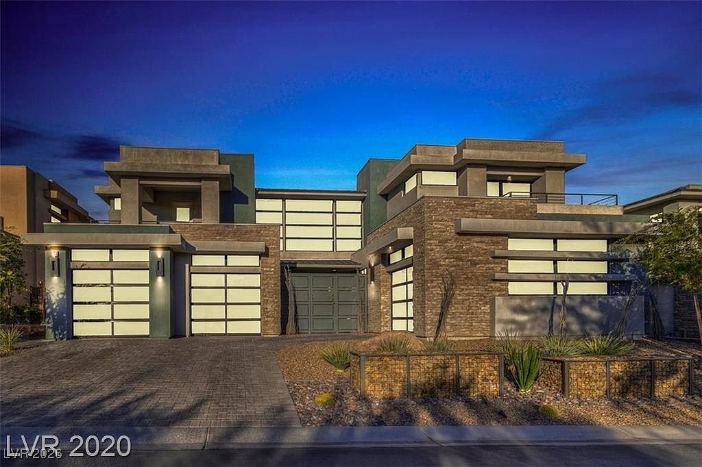 54 Coralwood Drive