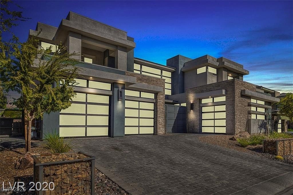 54 Coralwood Drive
