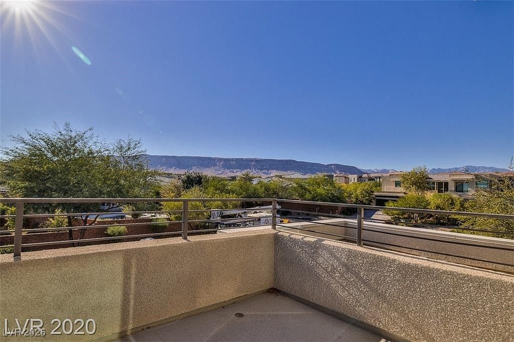 54 Coralwood Drive