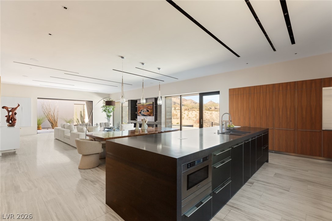 20 Soaring Bird Court