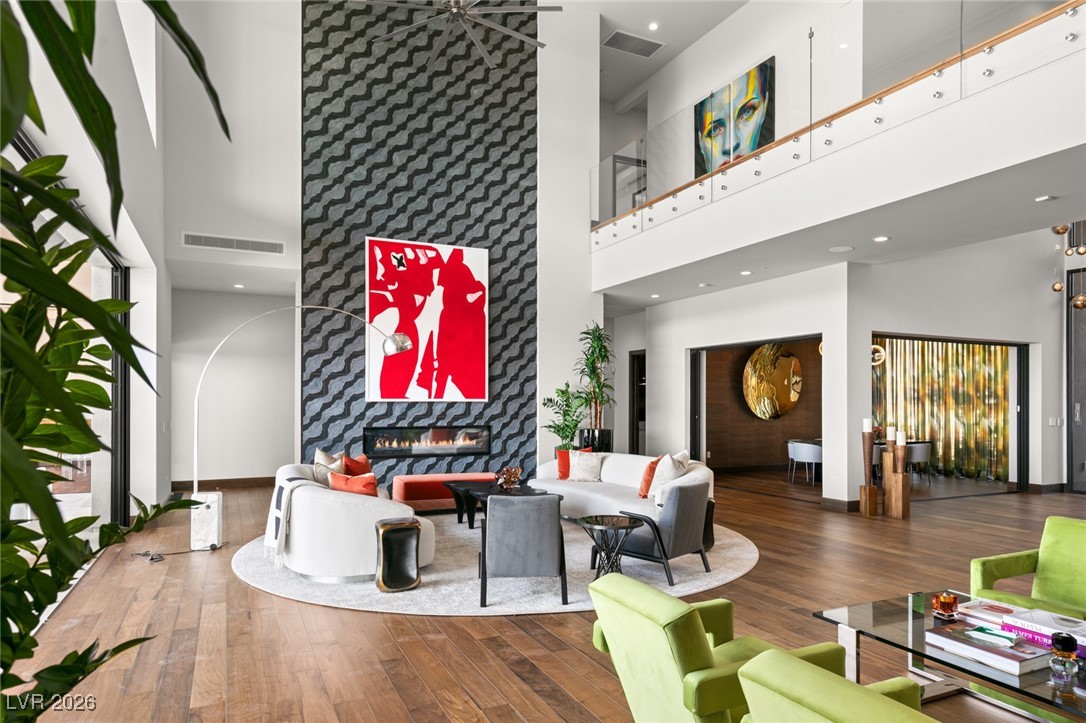 11 Rockstream Drive