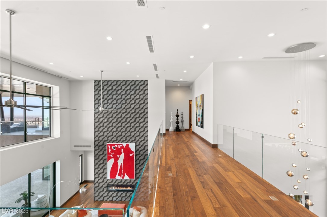 11 Rockstream Drive
