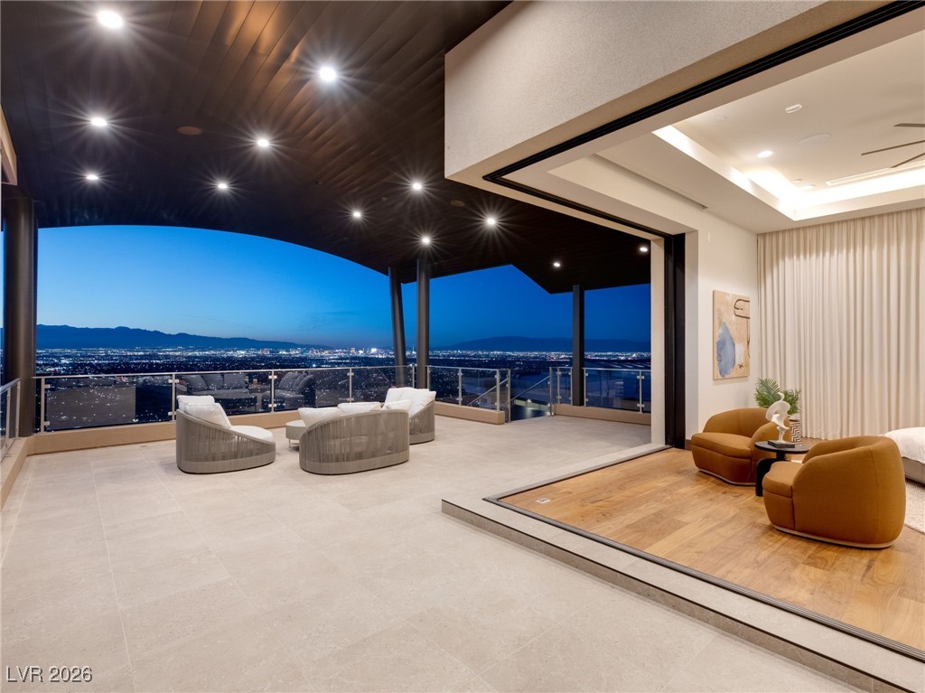11 Rockstream Drive