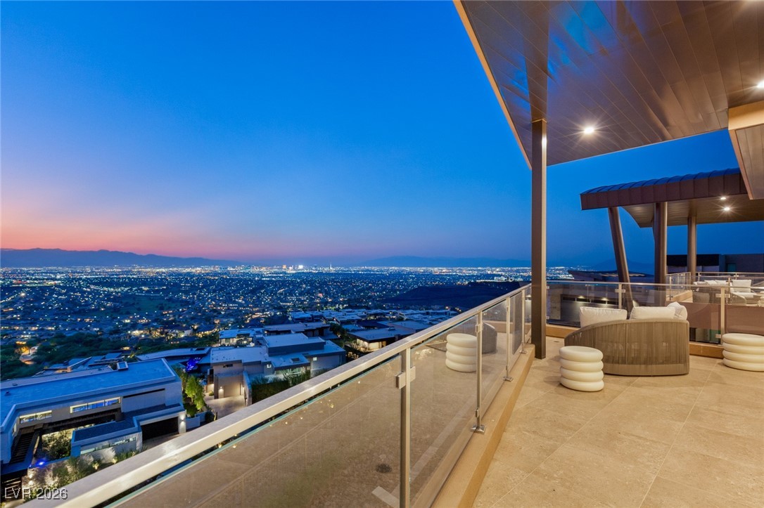 11 Rockstream Drive