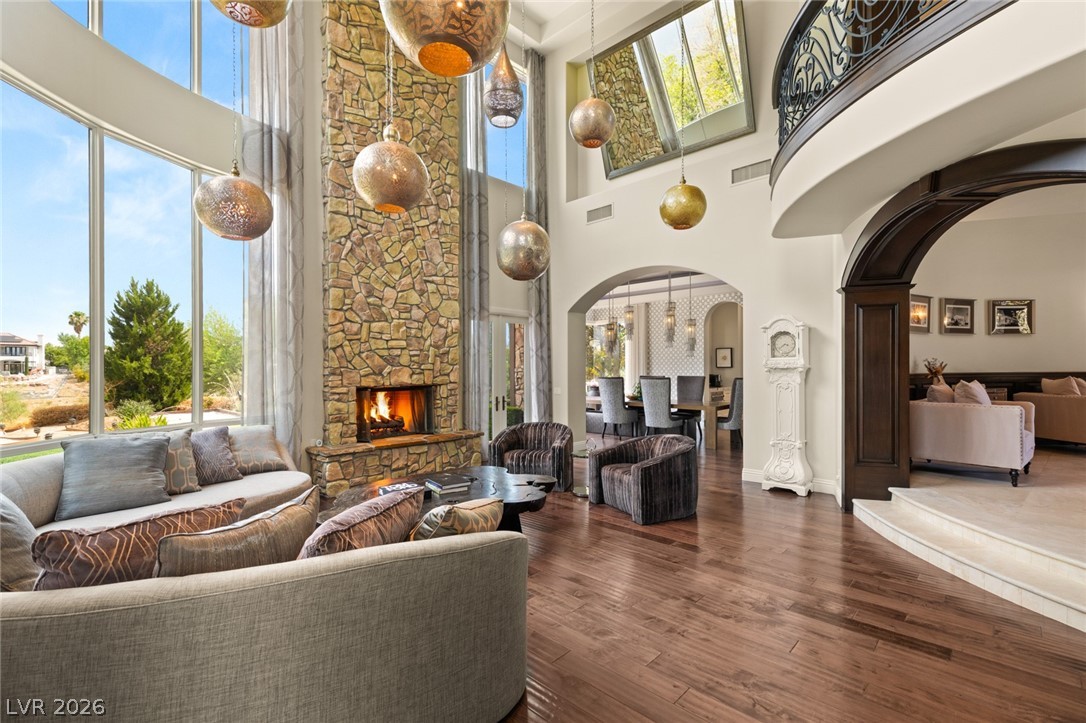 9701 Orient Express Court