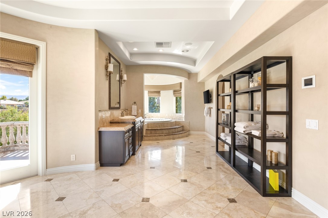 9701 Orient Express Court
