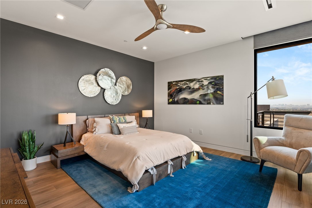 6 Vista Crescent Court