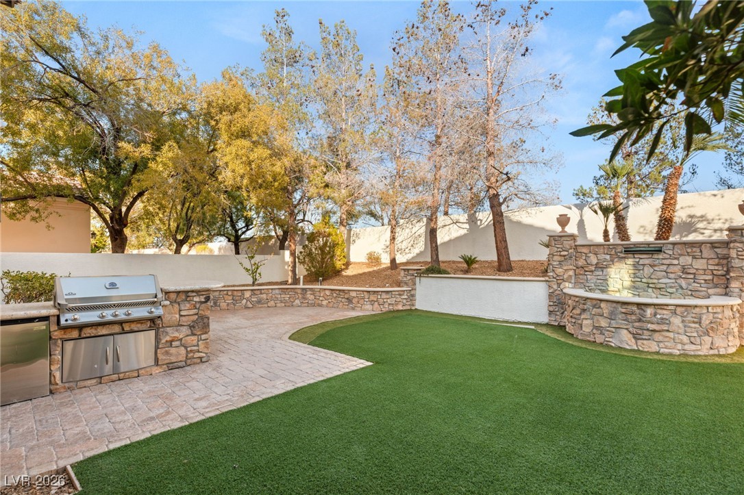 3273 Birchwood Park