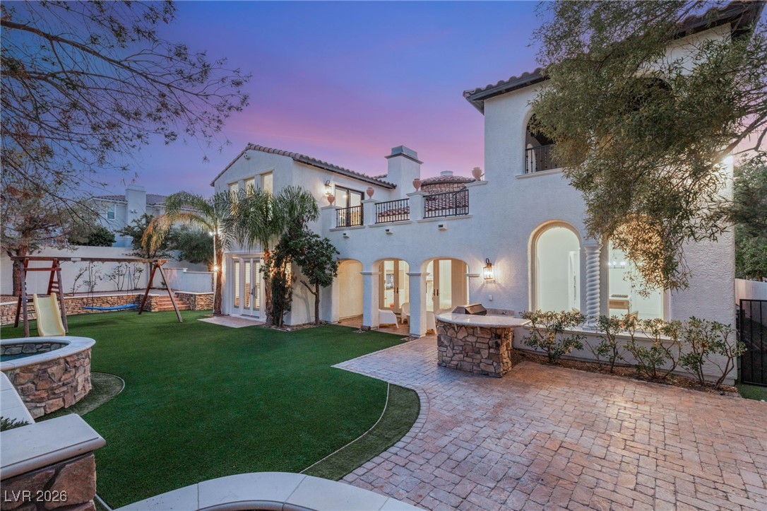 3273 Birchwood Park
