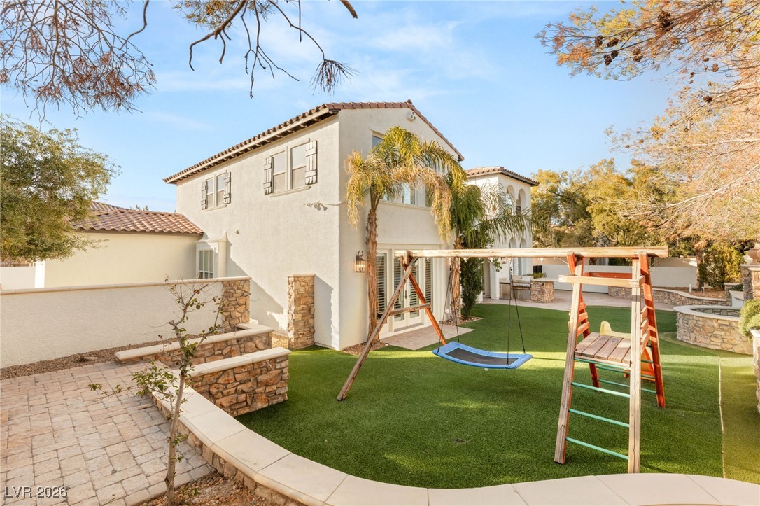 3273 Birchwood Park