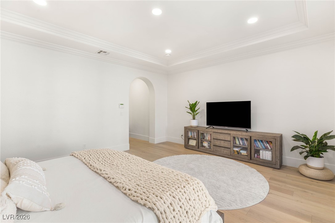 3273 Birchwood Park