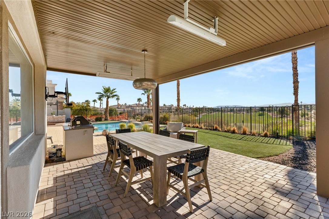 11305 Golden Chestnut Place