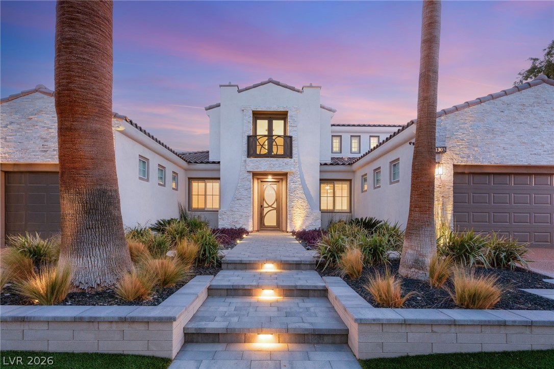 11305 Golden Chestnut Place