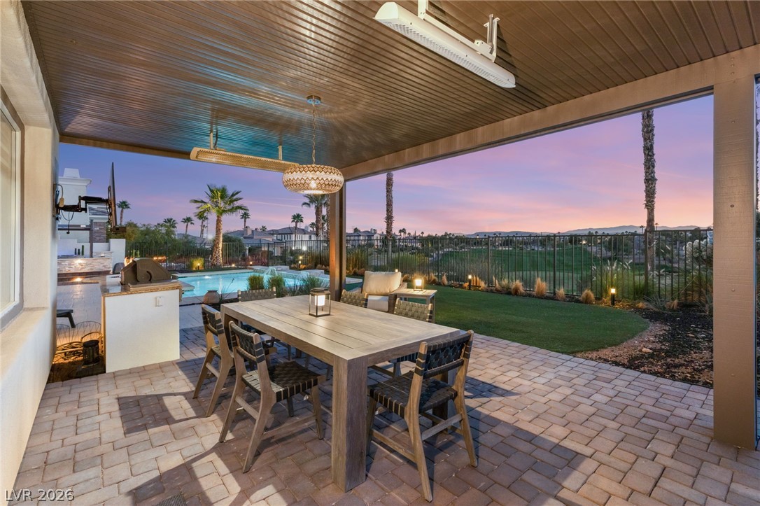 11305 Golden Chestnut Place