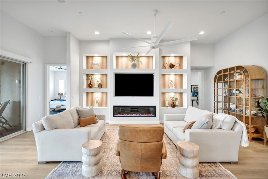 10170 Zeta Tucana Street