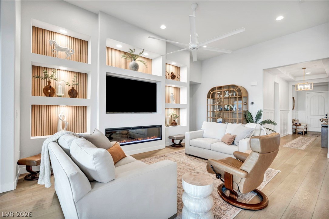 10170 Zeta Tucana Street